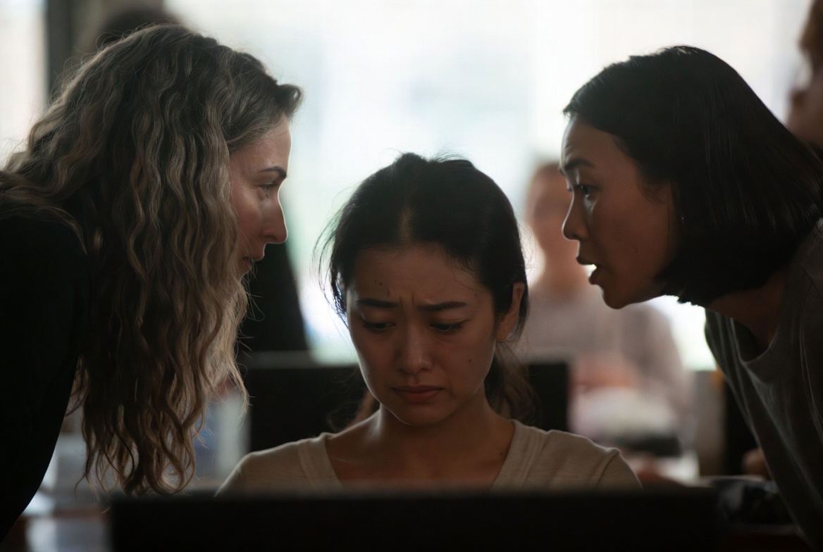 When Women Hurt Women: An Uncomfortable Truth We Need to Talk About